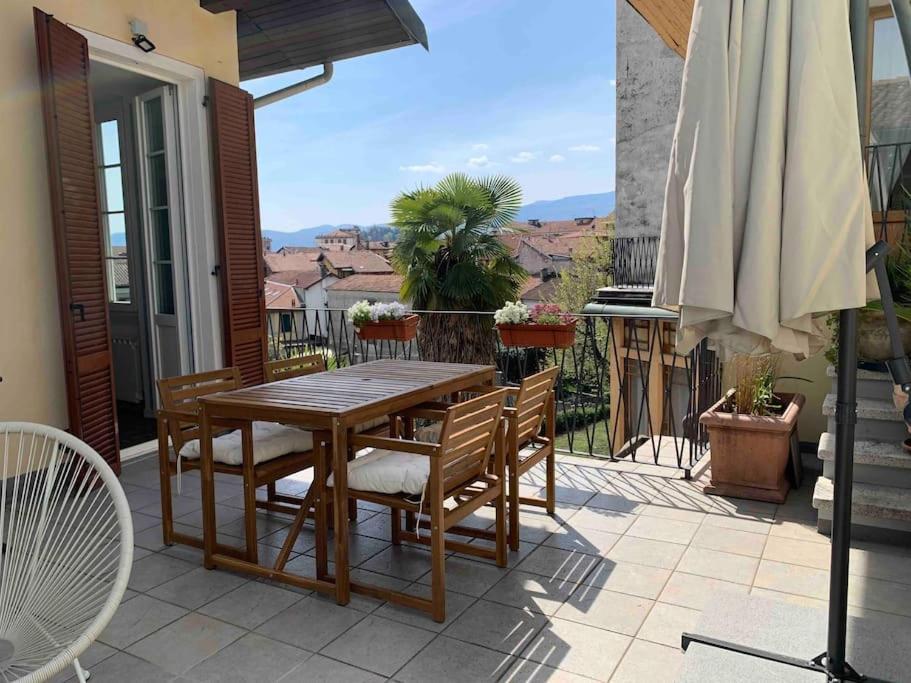 La Dolce Vita Apartamento Intra Exterior foto